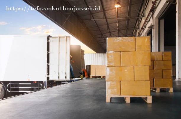 Rekomendasi Cargo Surabaya Makassar untuk Barang Berat